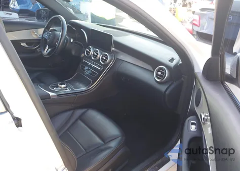 2020 Mercedes-Benz C 300 from USA, damaged, VIN 55SWF8DB1LU325179